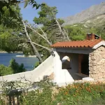 By The Sea Medici, Omis - 1046 *