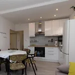 By The Sea Medici, Omis - 1046 Apartamento Mimice
