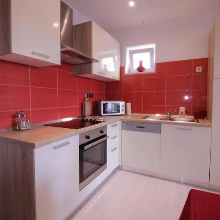 شقة By The Sea Medici, Omis - 1046 ميميتسا