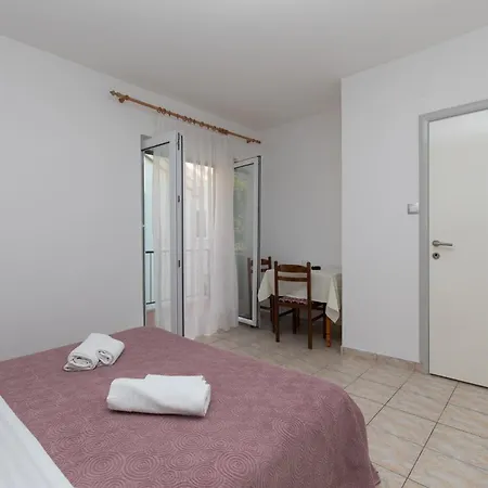 شقة By The Sea Medici, Omis - 1046 ميميتسا