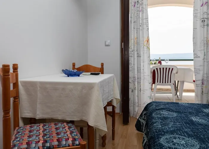 By The Sea Medici, Omis - 1046 미미체