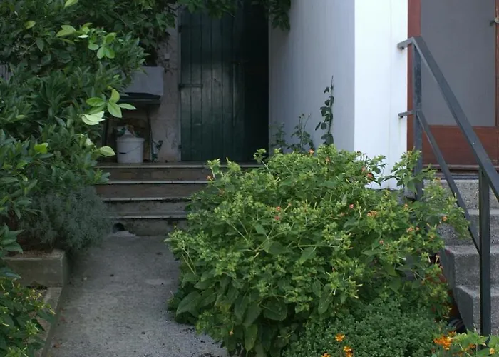 By The Sea Medici, Omis - 1046 * 미미체